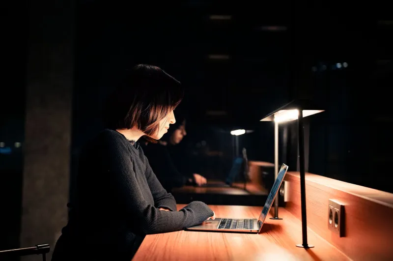 Betting While America Sleeps: How to Turn the Time Zone Gap Into Your Biggest Advantage